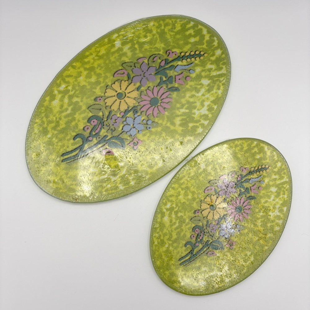 Two Oval Glass Trivets Temp-Tations Bouquet Green Discontinued Sealed